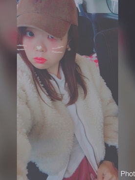 「niko and...（ニコアンド）のオリジナル ピグメントキャップ【niko and ...】（キャップ、ブラウン系）」を使った、らぶたんさん（レディース・158cm）の冬コーディネート