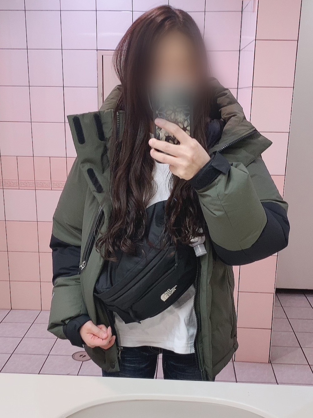 THE NORTH FACE ボディバック NM71800スピナ ノースフェイス THE NORTH FACEのウエストバッグ「スピナ・Spina」収納例や着用