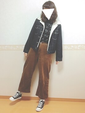 「アイテム（ピアス（両耳用））」を使った、𝕎‌*☻さん（レディース・167cm・20代）の秋コーディネート