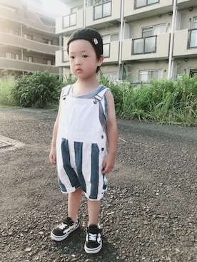 「Guess（ゲス）のアイテム（オールインワン・サロペット）」を使った、kotaroさん（キッズ・90cm）の夏コーディネート