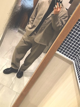 「ニコアンド」｜「アイテム（セットアップ）」を使った、てーりさん（メンズ・176cm）の春コーディネート