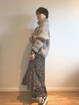 「WEEKDAY（ウィークデイ）のアイテム」を使った、ゆりさん（レディース・160cm）の秋コーディネート