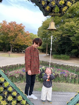 「パパと息子」｜「アイテム（スウェット）」を使った、おとうふくんさん（キッズ・90cm）の秋コーディネート