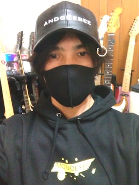 「ANDGEEBEE（アンジービー）のアイテム」を使った、TAKさん（メンズ・170cm）の秋コーディネート