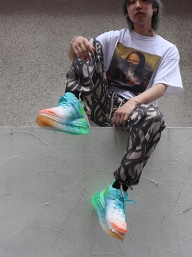 「KaneZ（ケインズ）のアイテム（Tシャツ/カットソー）」を使った、ながさきたいがさん（メンズ・169cm）の夏コーディネート