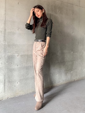 「SHEER flow（シアーフロウ）のアイテム」を使った、SHEERさん（レディース・158cm）の秋コーディネート