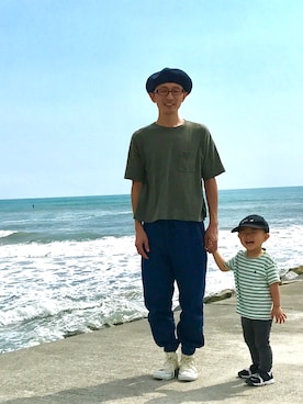 「海」｜「アイテム（ハンチング/ベレー帽）」を使った、ちーばくんさん（メンズ・165cm）の秋コーディネート