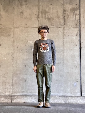 「カーキパンツ」｜ちーばくんさん（メンズ・165cm・30代）の冬コーディネート