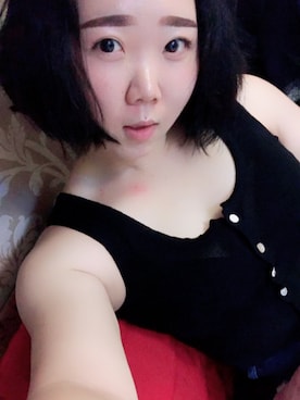 「g（ジー）のアイテム」を使った、程大艺术家さん（レディース・166cm）の夏コーディネート