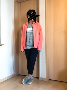 「コーラルピンク」｜「アイテム（スリッポン）」を使った、KOALAMAMAさん（レディース・163cm）の春コーディネート