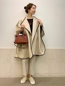 「バッグ」｜「アイテム（ポンチョ）」を使った、AYAさん（レディース・167cm）の冬コーディネート