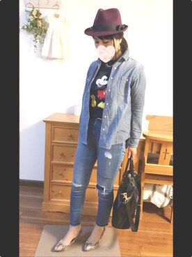 「トリーバーチ」｜「アイテム（その他）」を使った、acco☆さん（レディース・160cm）の春コーディネート