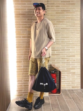 「UNIVERSAL LANGUAGE（ユニバーサルランゲージ）のアイテム（パンツ）」を使った、まっちゃんさん（メンズ・183cm）の夏コーディネート