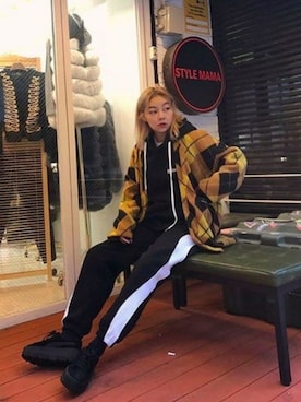 「Understudyclub（アンダースタディクラブ）のアイテム（カーディガン/ボレロ）」を使った、understudyclubさん（レディース・165cm）の冬コーディネート