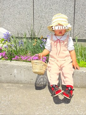 「サンダルに靴下」｜「アイテム（サロペット/オーバーオール）」を使った、さやまろんさん（キッズ・80cm）の春コーディネート