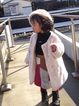 「BeBe（ベベ）のアイテム（ニット/セーター）」を使った、さやまろんさん（キッズ・90cm）の秋コーディネート