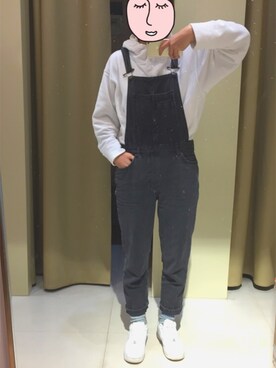 「PULL&BEAR（プルアンドベア）のアイテム（サロペット/オーバーオール）」を使った、大🐠さん（レディース・160cm）の春コーディネート