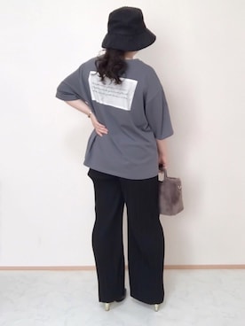 「バックプリント」｜「アイテム（雑貨/ホビー）」を使った、maru☺︎さん（レディース・153cm）の秋コーディネート