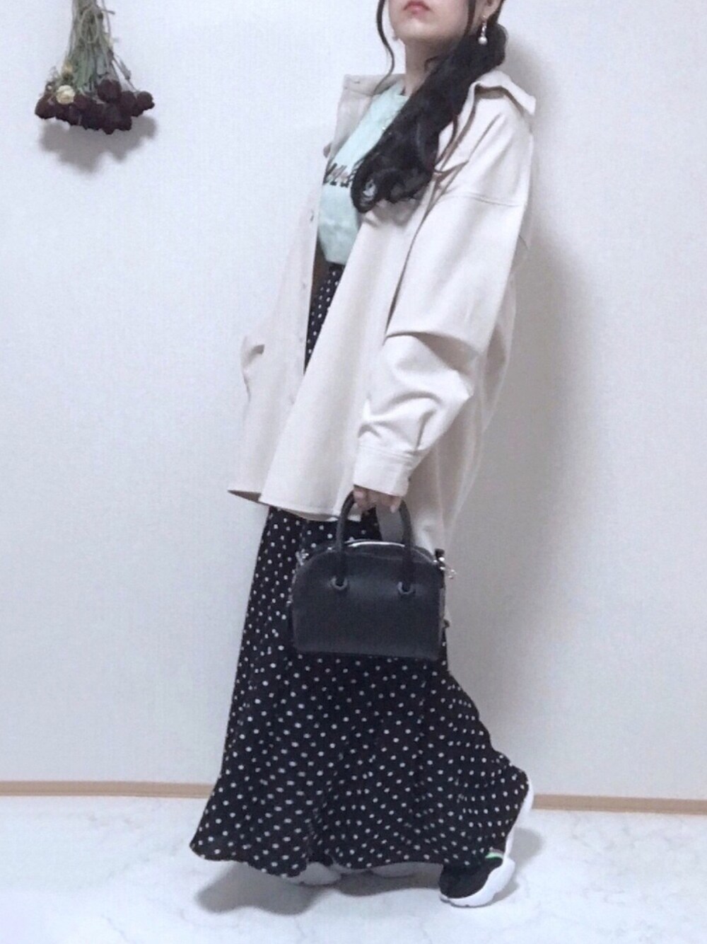 「プチプラ、しまむら、ドット、CPOジャケット、UNIQLO、グリーン、エアリフト、シンプル、春コーデ、低身長」｜「しまむらのアイテム（ジャケット/アウター、ベージュ系）」を使った、maru☺︎さん（レディース・153cm）の春コーディネートの1枚目の写真