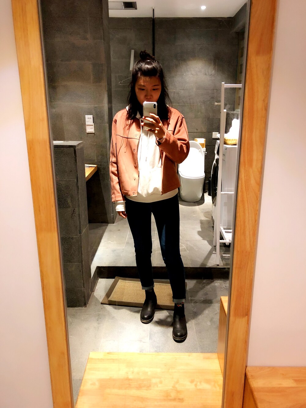 「日常」｜「ZARAのアイテム（アンダーウェア、ピンク系）」を使った、地球上旅行的双鱼さん（レディース・169cm）の春コーディネートの1枚目の写真