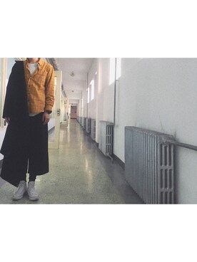 「Bershka（ベルシュカ）のアイテム（チノパンツ、ブラック系）」を使った、是十一颗葡萄-さん（メンズ・178cm）の春コーディネート
