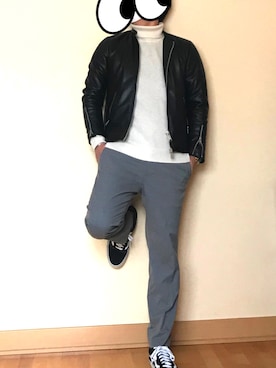 「AZUL（アズール）のアイテム（ライダースジャケット）」を使った、Mさん（メンズ・168cm）の冬コーディネート