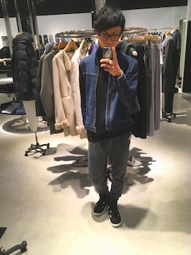「COMME CA ISM（コムサイズム）のアイテム（デニムジャケット）」を使った、ｓｈｏｔａさん（メンズ・170cm）の秋コーディネート