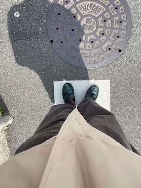 「アイテム（ローファー、グリーン系）」を使った、ながしーさん（メンズ・169cm）の春コーディネート