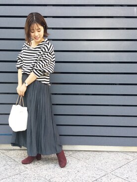 「巾着バッグ」｜「アイテム（ブーティ）」を使った、chiaさん（レディース・150cm）の秋コーディネート