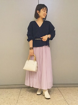 「白ブーツ」｜「アイテム（スカート、パープル系）」を使った、chiaさん（レディース・150cm）の冬コーディネート