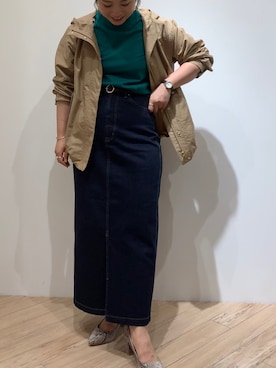「スリット」｜「アイテム（マウンテンパーカー）」を使った、chiaさん（レディース・150cm）の夏コーディネート