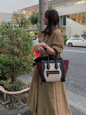 「CELINE」｜「アイテム（トレンチコート）」を使った、harulaさん（レディース・167cm）の秋コーディネート