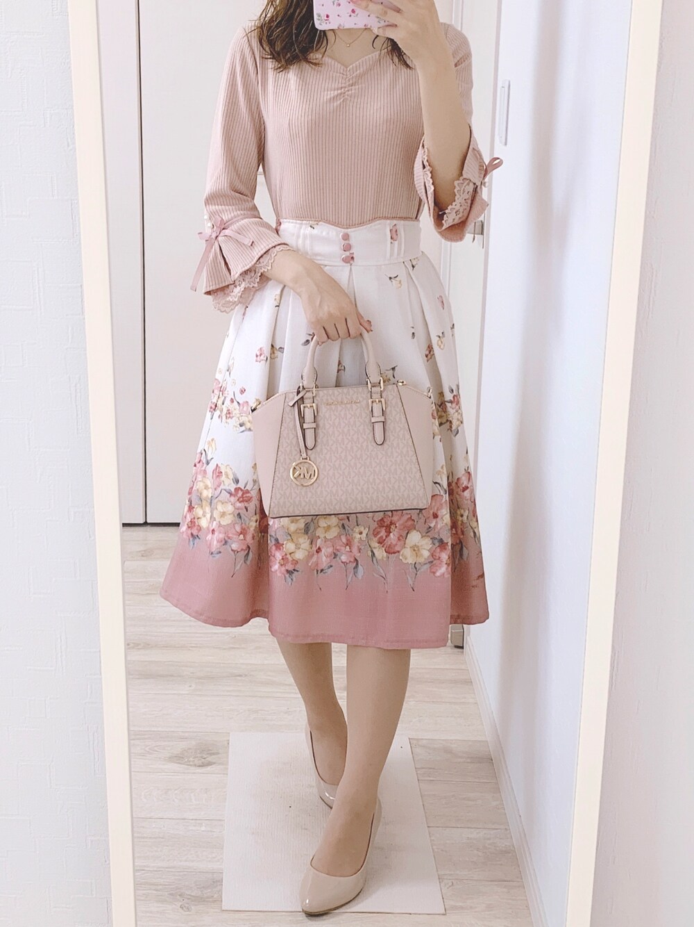 axes femme（アクシーズファム）の「お花パネル柄スカート