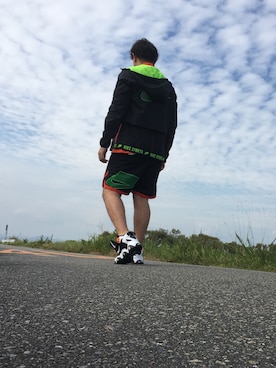 「ナイキスニーカー」｜「アイテム（ナイロンジャケット）」を使った、harukiさん（メンズ・170cm）の秋コーディネート