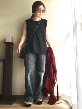 yukayukaさんの「via j (ヴィアジェイ)  スタッズ巾着バッグ」を使ったコーディネート