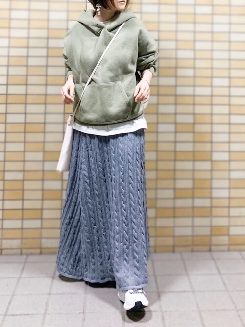 50代アラフィフ女性のキレイめお手本コーデ特集 体型カバーで大人らしい上品な着こなしコーデ術 大人の女性向けファッションメディア Casual