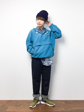 「アイテム（ボディバッグ/ウエストポーチ、ブルー系）」を使った、konabeさん（レディース・153cm）の冬コーディネート