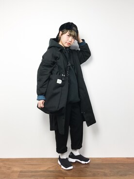 「スウェットパーカー」｜「アイテム（その他アウター）」を使った、konabeさん（レディース・153cm）の冬コーディネート