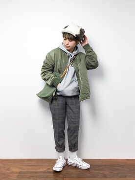 「スウェットパーカー」｜「アイテム（ブルゾン）」を使った、konabeさん（レディース・153cm）の冬コーディネート