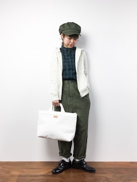 「シャツ×パーカー」｜konabeさん（レディース・153cm）の冬コーディネート