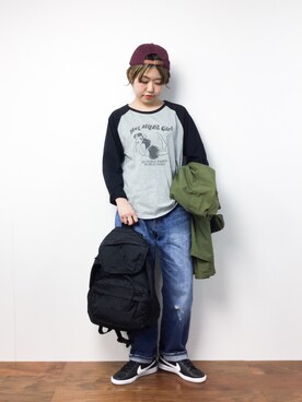 「PLAIN CLOTHING（プレーンクロージング）のアイテム（スニーカー）」を使った、konabeさん（レディース・153cm）の冬コーディネート