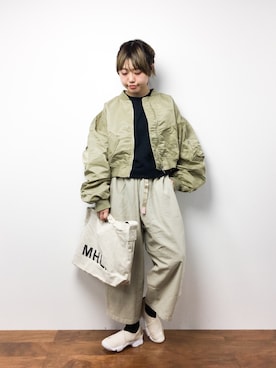 「グラミチ」｜「アイテム（MA-1）」を使った、konabeさん（レディース・153cm）の春コーディネート