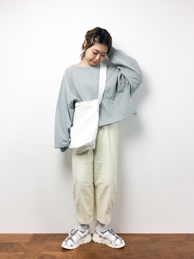 「niko and...（ニコアンド）のメンテンBIGBIG Ｔシャツ【niko and ...】（Tシャツ/カットソー）」を使った、konabeさん（レディース・153cm）の春コーディネート