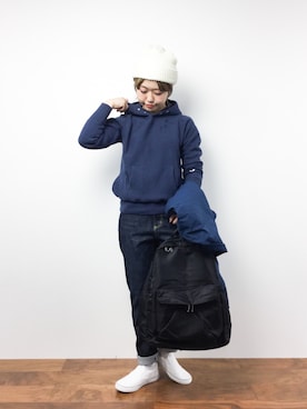 「黒リュック」｜「アイテム（ステンカラーコート）」を使った、konabeさん（レディース・153cm）の春コーディネート
