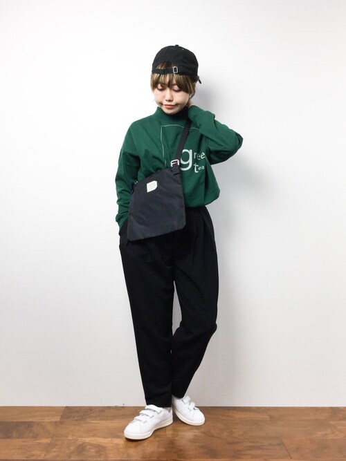 konabe使用「BEAUTY&YOUTH UNITED ARROWS（【別注】＜NEW ERA（ニューエラ）＞∴NYC 920 CAP）」的時尚穿搭