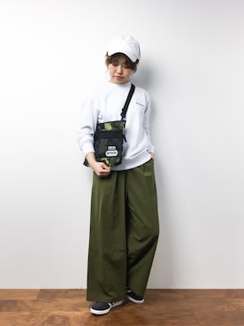 「C.E.L.STORE（セルストア）のアイテム（キャップ）」を使った、konabeさん（レディース・153cm）の春コーディネート