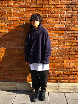 「ESSAY（エッセイ）のアイテム（パーカー）」を使った、中村 悠さん（メンズ・176cm）の夏コーディネート