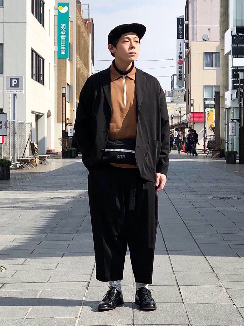 Dulcamara C/NサテンテーパードPT Dulcamara C/Nサテンスロープジャケット&テーパードパンツスタイル. 【Dulcamara】サテンスロープジャケット&テーパードパンツ