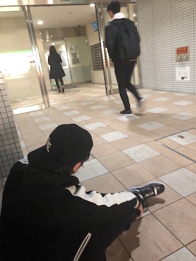 「GOODENOUGH（グッドイナフ）のアイテム（スタジャン）」を使った、Hideakiさん（メンズ・170cm）の冬コーディネート