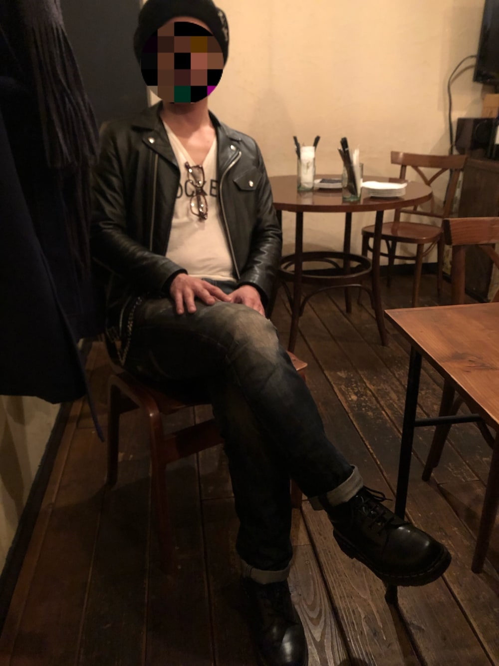 「レザージャケット、浅野、酒、はるコーデ、還暦祝い」｜「RUDE GALLERYのアイテム（ハンチング/ベレー帽、ブラック系）」を使った、Hideakiさん（メンズ・170cm）の春コーディネートの1枚目の写真